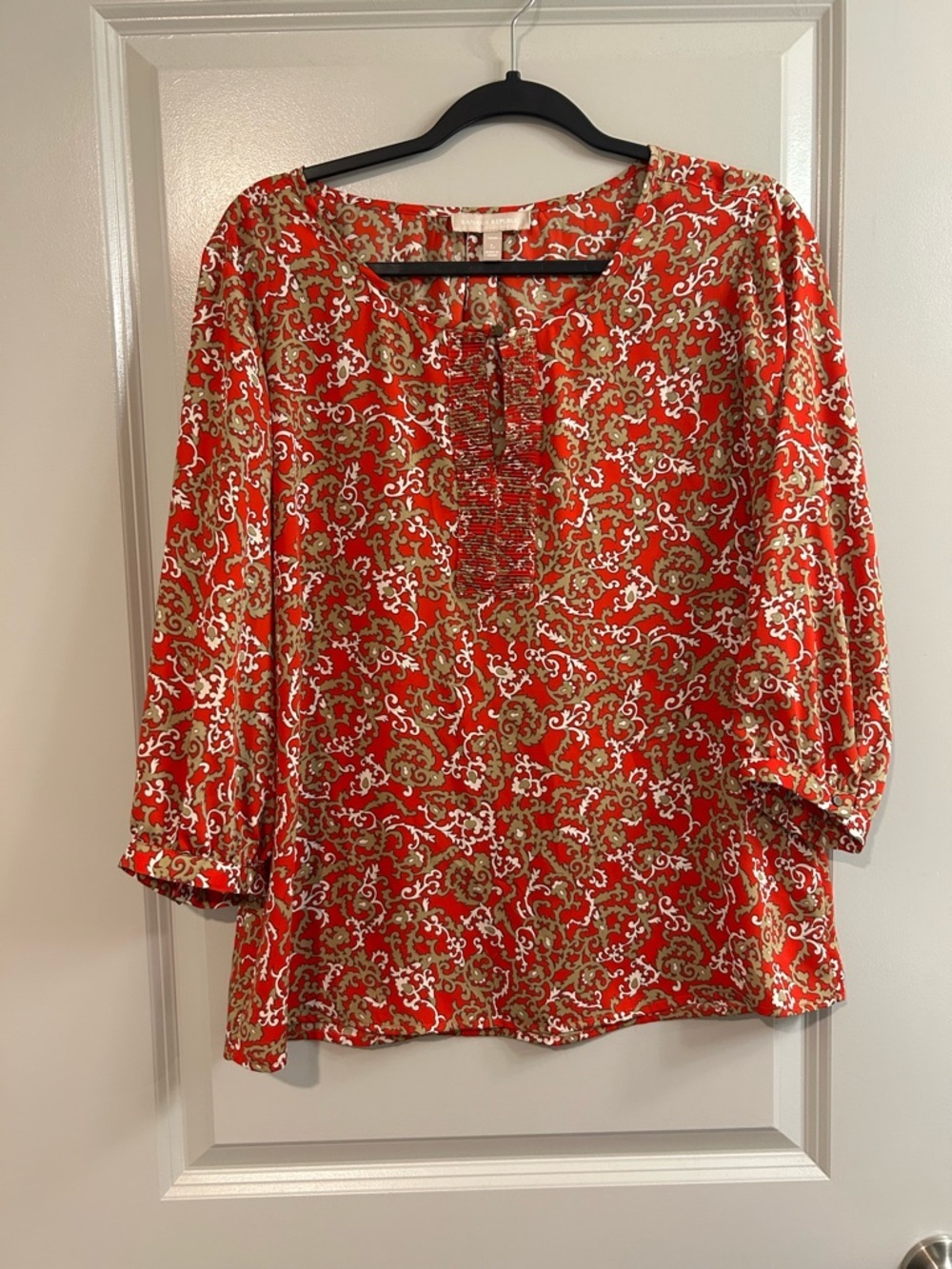 Banana Republic Red Patterned Ruffle-Trim Blouse